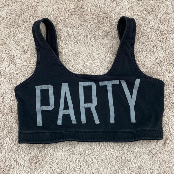 Victoria’s Secret pink sports bra
